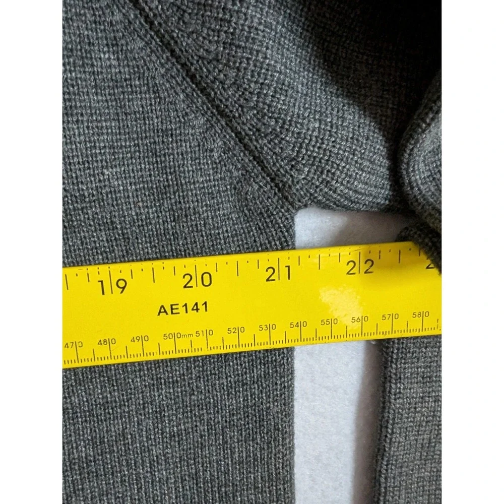 Abercrombie & Fitch chest top as